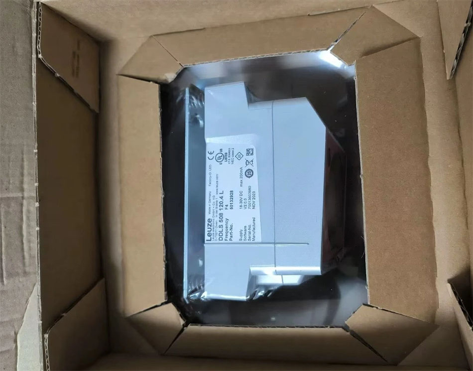 Cảm biến quang 100-120,000mm Profinet 100Mbit/s Leuze DDLS 508 120.4 L | 50132928