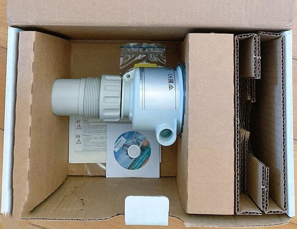 Cảm biến mức siêu âm Siemens 7ML5110-1EF07-4AF3