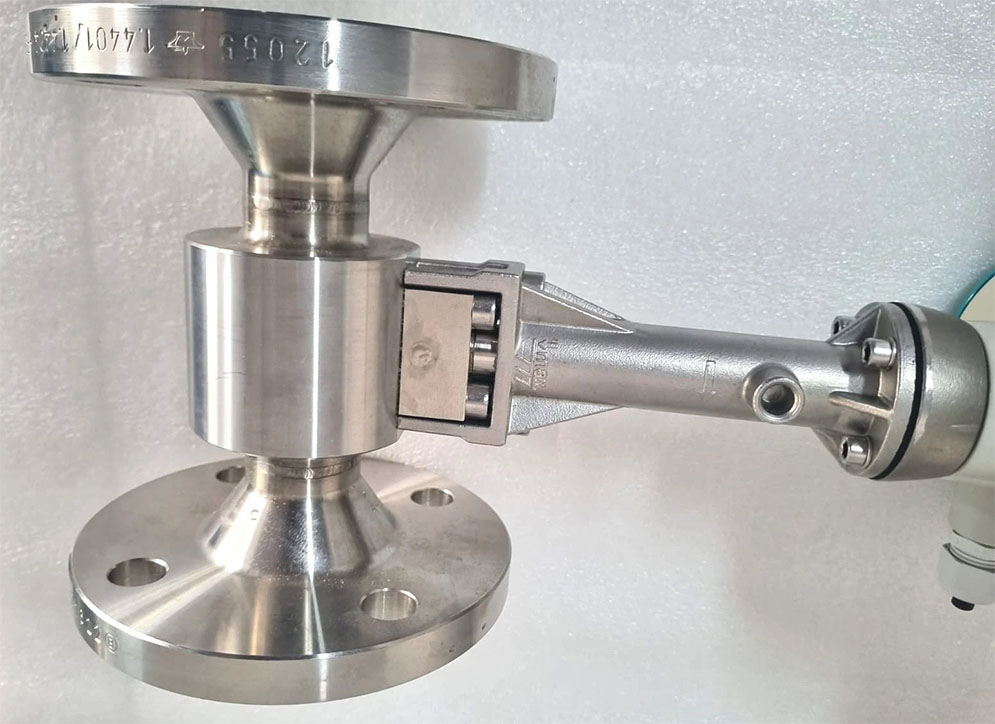 SITRANS FX330 Vortex flowmeter Siemens 7ME2610-3MB00-0AG2-Z A01+E00+Y40+Y41+Y42+Y43+Y44+Y45