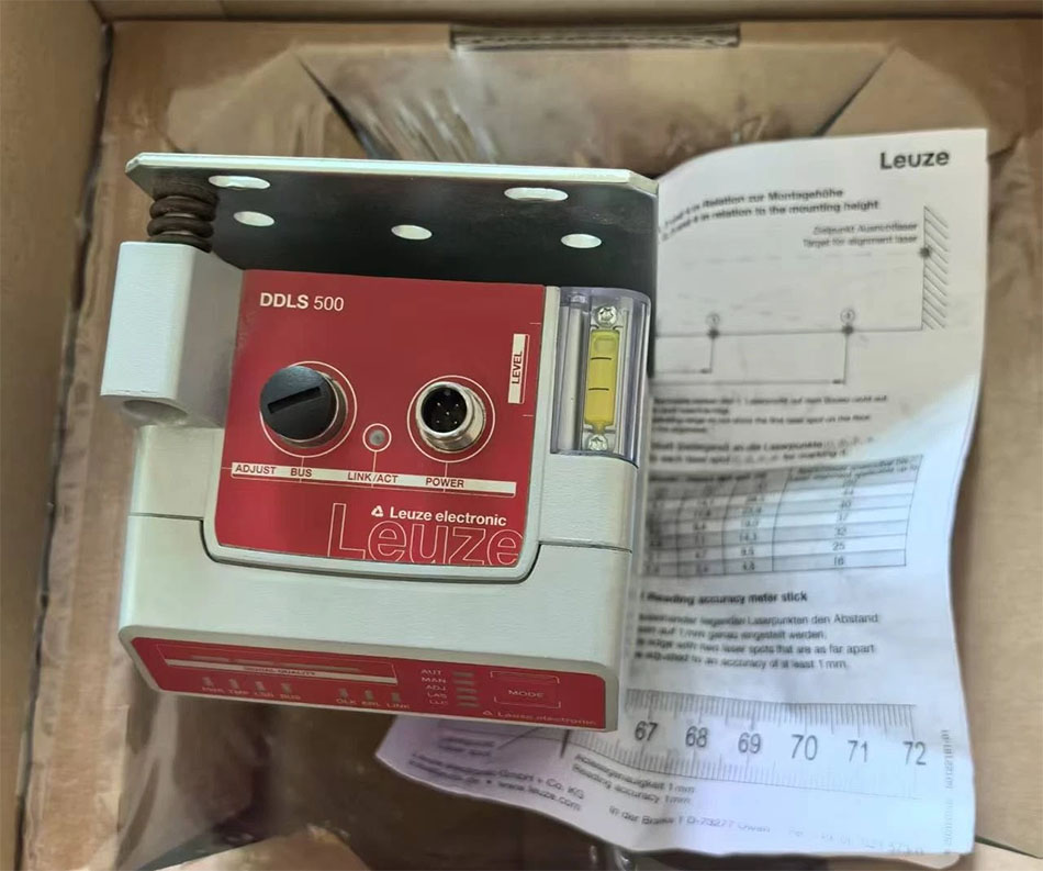 Cảm biến quang DDLS 508 120.4 L Part no.: 50132928, Xx Germany, có sẵn, Free shipping fee