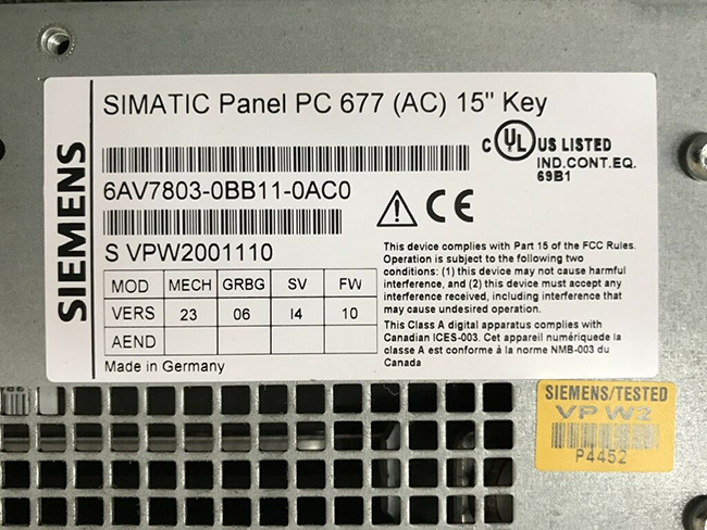 Siemens  6AV7803-0BB11-0AC0: SIMATIC Panel PC 677 15" Key, 1024X768; With front side USB interface; AC110-230V; PENTIUM M770/1.6 GHz; 533 MHz FSB; 2MB SLC; 512MB DDR266 SDRAM (1X512MB); 160GB SATA hard drive 3,5" w/o optical drive, WINDOWS XP PROF multi-languages