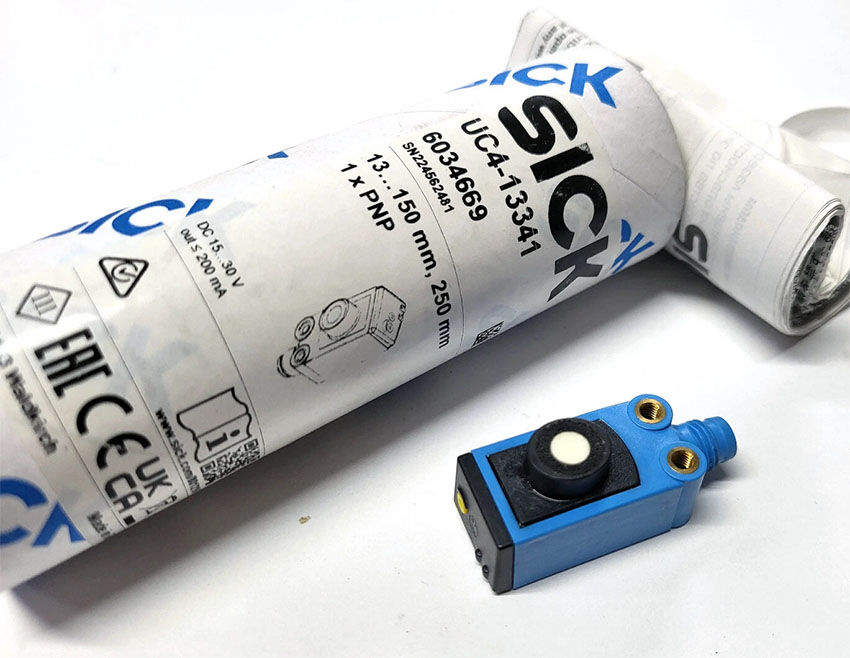 Cảm biến siêu âm đo khoảng cách Sick UC4-13341 | 6034669, Xx Germany, do Cty Anh Ty phân phối; CO CQ, BH 12 tháng, có CK