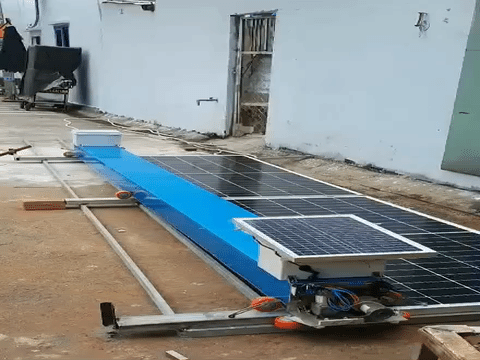 Robot vệ sinh tấm pin mặt trời, giải pháp vệ sinh solar panel thông minh, lau chùi pin mặt trời rẻ nhanh, cheap and fast solar panel cleaning soluion, solar panel cleaning robot, giải pháp làm sạch tấm pin mặt trời thông minh